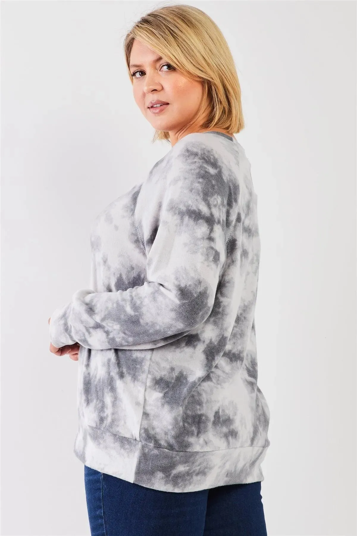 Junior Plus Charcoal Grey Tie-Dye Polyester Fleece Round Neck Long Sleeve Relaxed Top /3-2-1